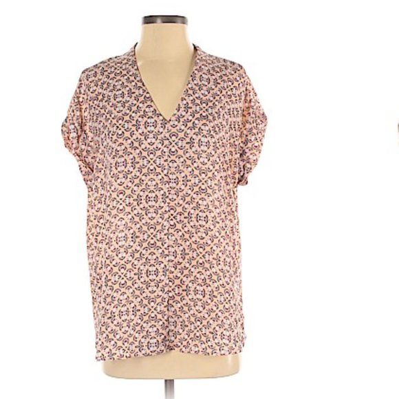 Pleione Shirt, Medium, Peach and cranberry print - Picture 1 of 5